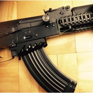 Направляющие магазина с прорезями для 74 серии /2 шт./ [MD]